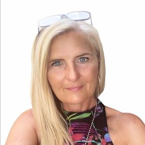 Meet your Posher, Heather jayne